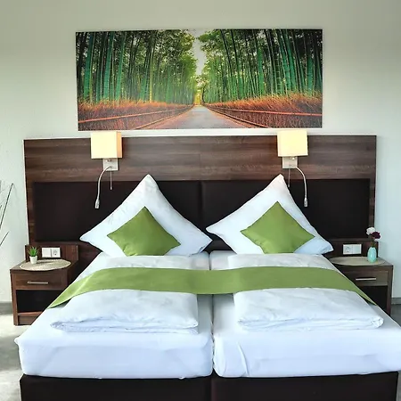 Am Fuerfelder Schloss Hotel 3*