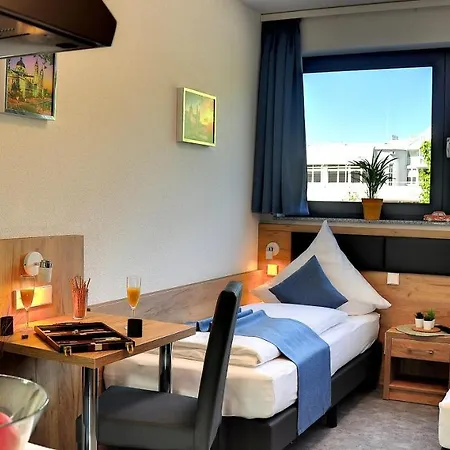 Am Fürfelder Schloss Hotel 3*