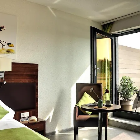 Am Fürfelder Schloss Hotel 3*