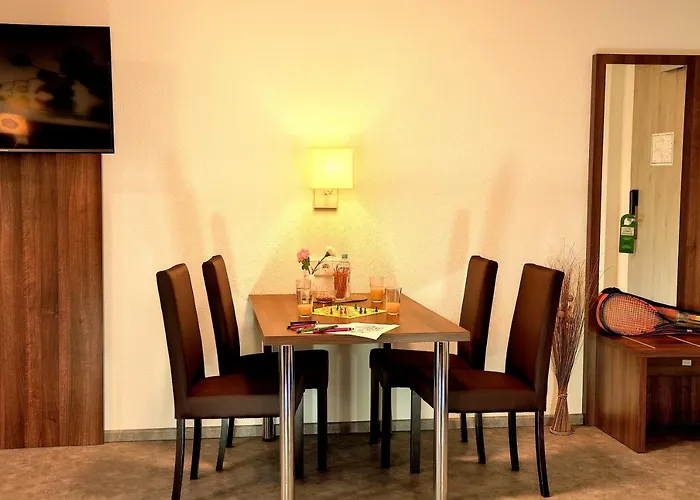 Am Fuerfelder Schloss 3*